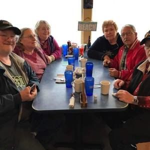 Meet your Posher, Lenora